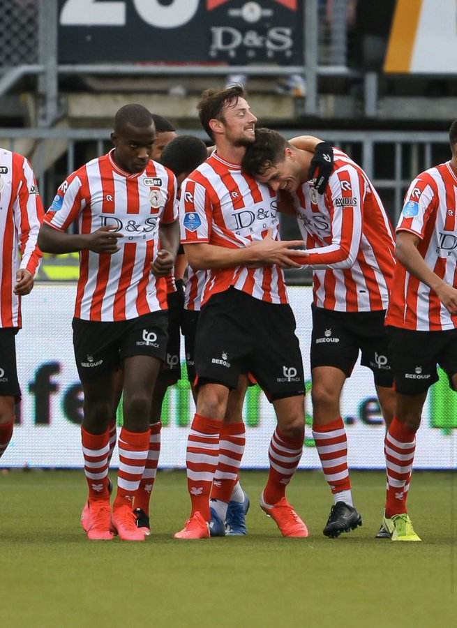 后击地给顺 后击地给顺